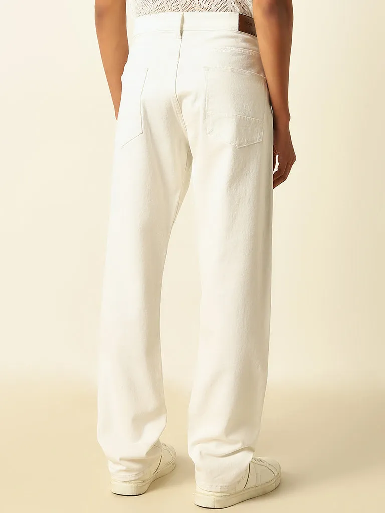 Ascot White Relaxed - Fit Mid - Rise Jeans