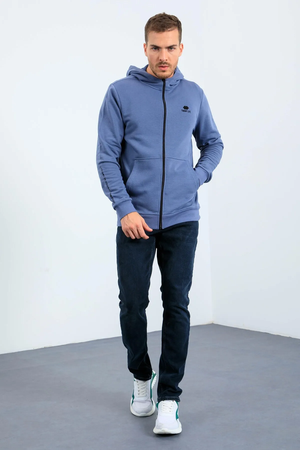 basic kapüşonlu rahat form nakiş detayli fermuarli erkek sweatshirt - 88035