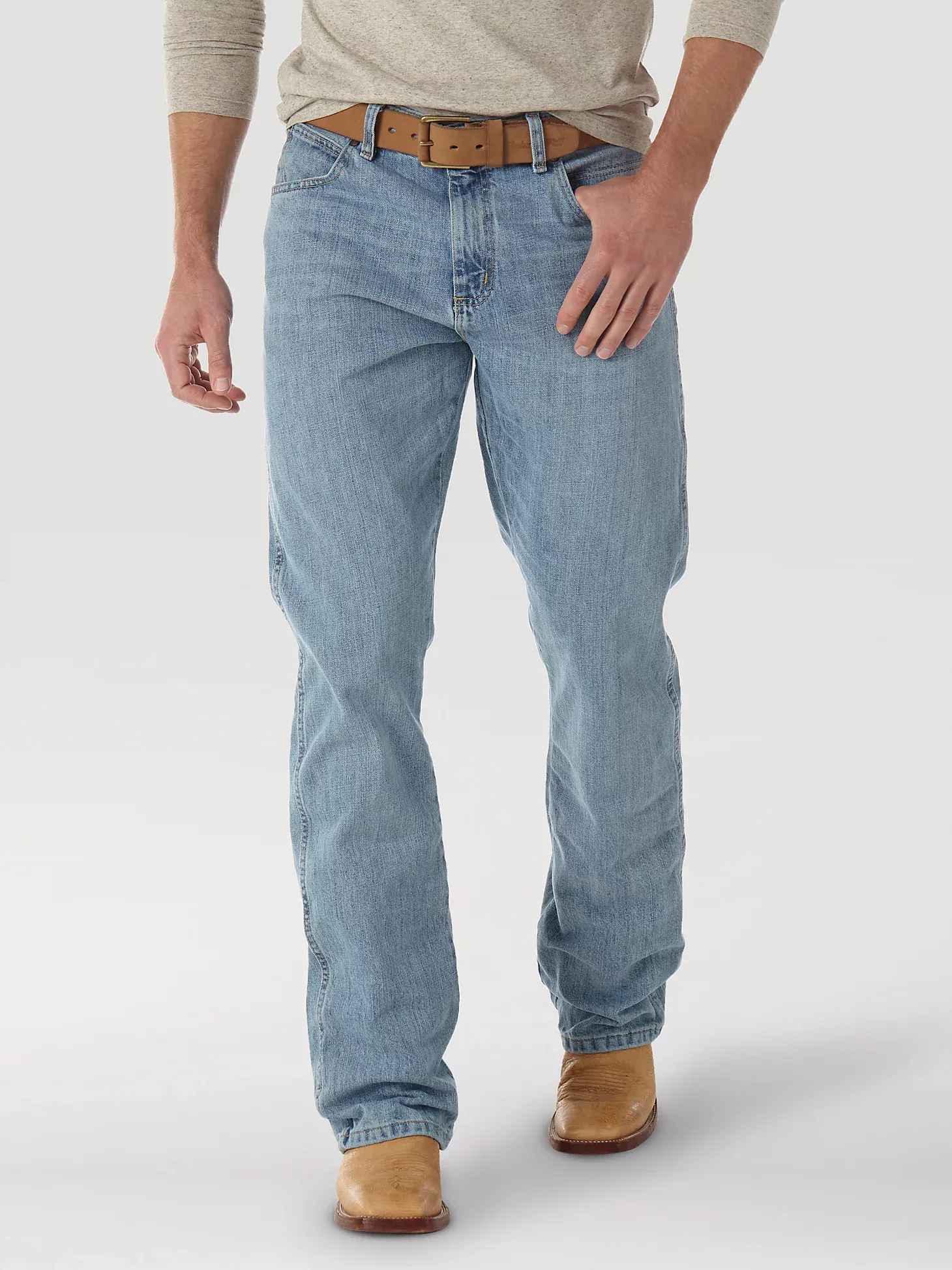 MEN'S WRANGLER RETRO® RELAXED FIT BOOTCUT JEAN IN CREST : WRT20CR