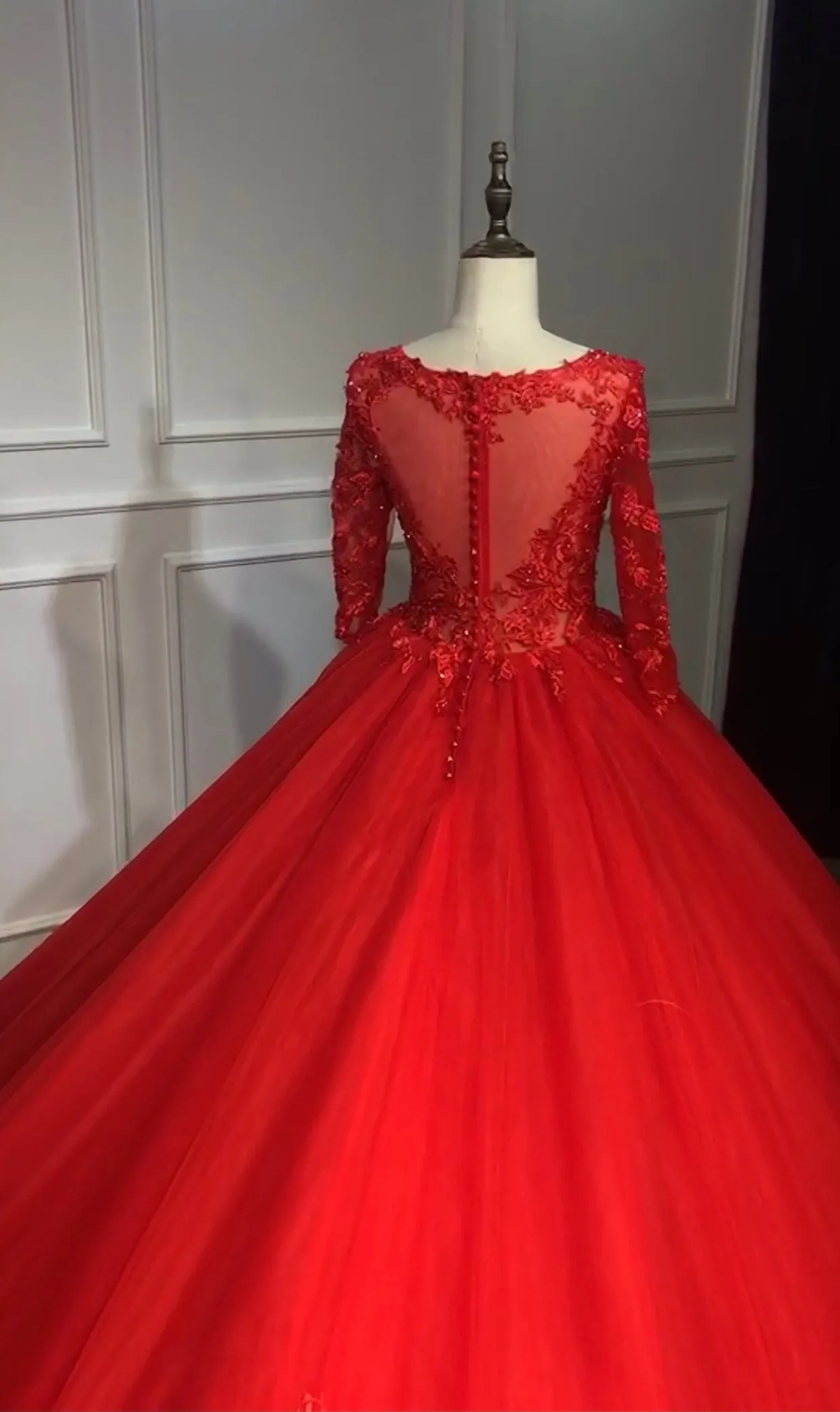 Red long sleeves lace appliqués tulle ball gown skirt wedding prom dress  2021 #112208